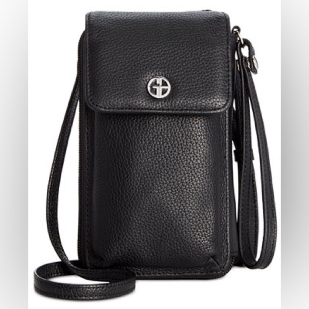 Giani Bernini
Women’s Softy Leather Tech Crossbody Wallet,